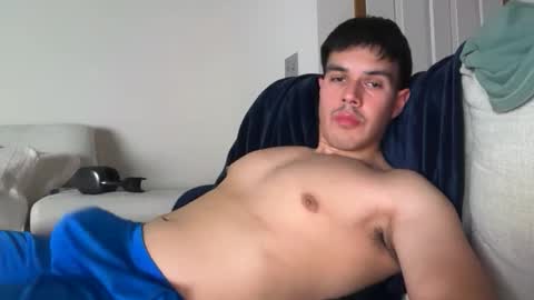 Snapshot of infamouslucas chatting on 10-26-25, 05:02 Lucas online show from 10-26-25, 05:02