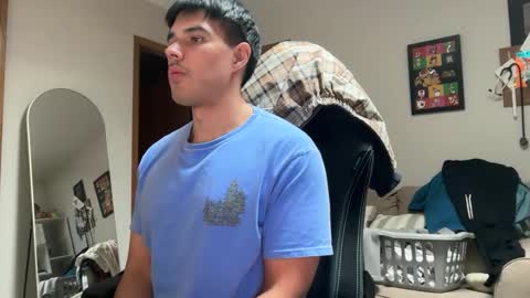 Snapshot of infamouslucas chatting on 11-07-25, 07:47 Lucas online show from 11-07-25, 07:47