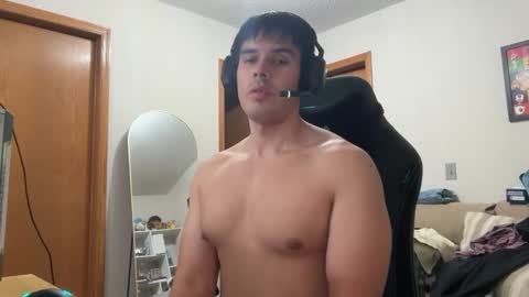 Snapshot of infamouslucas chatting on 11-14-25, 04:55 Lucas online show from 11-14-25, 04:55