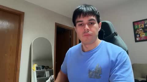 Snapshot of infamouslucas chatting on 01-06-26, 06:44 Lucas online show from 01-06-26, 06:44