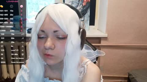 Snapshot of infinitina chatting on 10-12-25, 01:10 Keily online show from 10-12-25, 01:10
