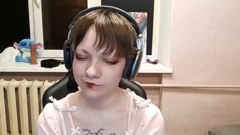 Snapshot of infinitina chatting on 10-14-25, 04:19 Keily online show from 10-14-25, 04:19
