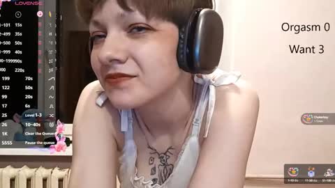 Snapshot of infinitina chatting on 10-16-25, 04:19 Keily online show from 10-16-25, 04:19