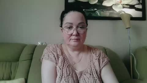 Snapshot of infinity_loveliness chatting on 05-14-26, 04:52 Infinity online show from 05-14-26, 04:52