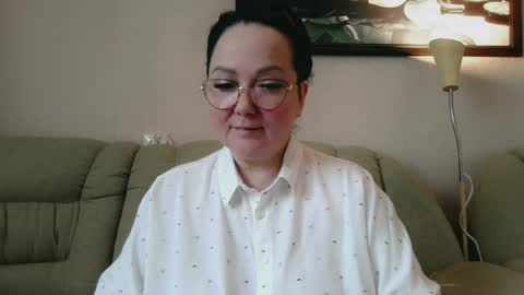 Snapshot of infinity_loveliness chatting on 05-16-26, 06:32 Infinity online show from 05-16-26, 06:32
