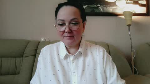 Snapshot of infinity_loveliness chatting on 05-16-26, 06:43 Infinity online show from 05-16-26, 06:43