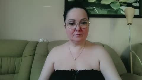 Snapshot of infinity_loveliness chatting on 05-19-26, 05:36 Infinity online show from 05-19-26, 05:36