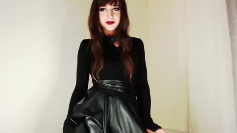 Snapshot of infinity_of_love chatting on 12-11-24, 02:22 Jeremy online show from 12-11-24, 02:22