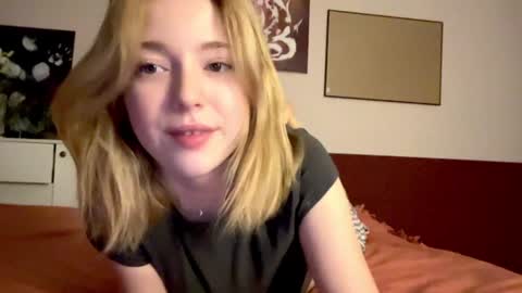 Alexa..  Inst     Fansly infinitysoul  online show from 01-01-25, 08:15