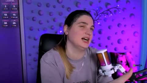 Snapshot of inga_gree chatting on 01-09-26, 10:11 inga_gree online show from 01-09-26, 10:11