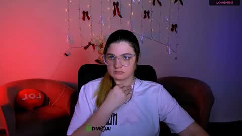 Snapshot of inga_gree chatting on 02-04-26, 08:14 inga_gree online show from 02-04-26, 08:14