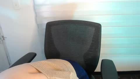            online show from 03-06-25, 04:07