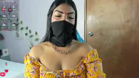 Iniya online show from 06-19-26, 02:21