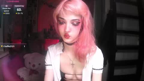 Snapshot of ink_pleasure chatting on 11-05-25, 01:05 Pleasure With Rita online show from 11-05-25, 01:05