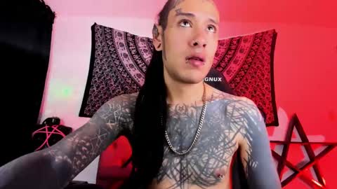 Snapshot of ink_u_buzz chatting on 12-26-24, 11:46 Dani  online show from 12-26-24, 11:46