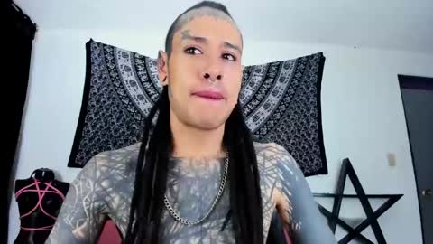 Snapshot of ink_u_buzz chatting on 12-27-24, 03:42 Dani  online show from 12-27-24, 03:42