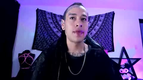 Snapshot of ink_u_buzz chatting on 01-01-25, 05:11 Dani  online show from 01-01-25, 05:11