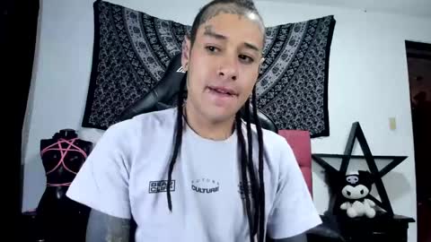 Snapshot of ink_u_buzz chatting on 01-01-25, 12:11 Dani  online show from 01-01-25, 12:11