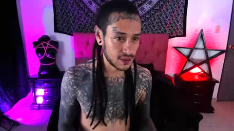 Snapshot of ink_u_buzz chatting on 01-19-25, 01:53 Dani  online show from 01-19-25, 01:53