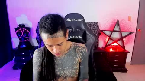 Snapshot of ink_u_buzz chatting on 01-24-25, 11:26 Dani  online show from 01-24-25, 11:26