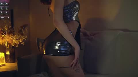 Im Senise Welcome to my room My instagram  online show from 02-25-25, 05:52