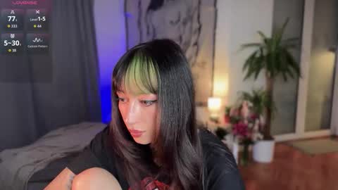 Snapshot of inkedvvitch chatting on 11-13-25, 03:22 Xenia online show from 11-13-25, 03:22