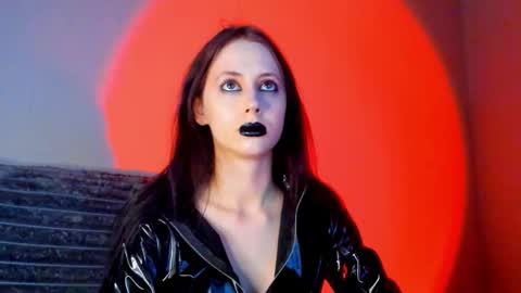 Snapshot of inner_light___ chatting on 02-07-26, 04:43 Venera online show from 02-07-26, 04:43