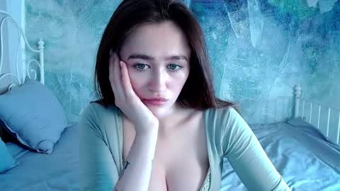 Lina online show from 04-08-26, 10:59