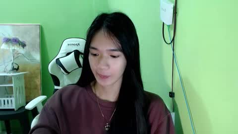 Reign online show from 11-12-25, 08:41