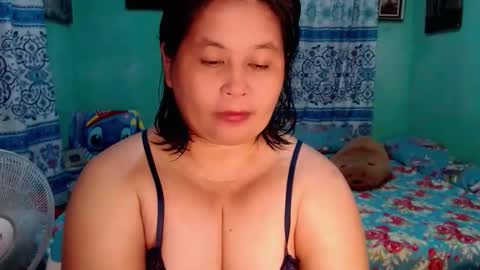 inocent_joy online show from 05-11-26, 06:49