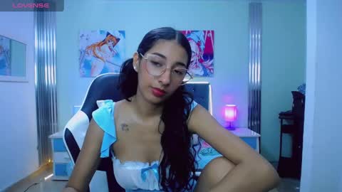 Luna moon online show from 05-18-26, 03:57