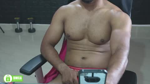 Snapshot of insanestud_miles chatting on 06-03-26, 07:11 Miles online show from 06-03-26, 07:11