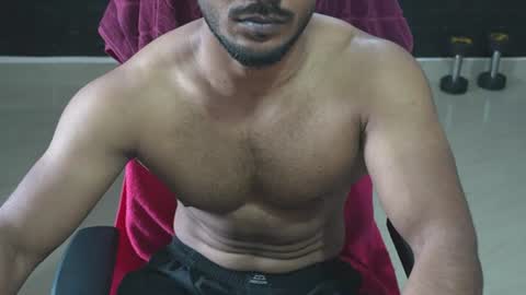 Snapshot of insanestud_miles chatting on 06-10-26, 05:50 Miles online show from 06-10-26, 05:50