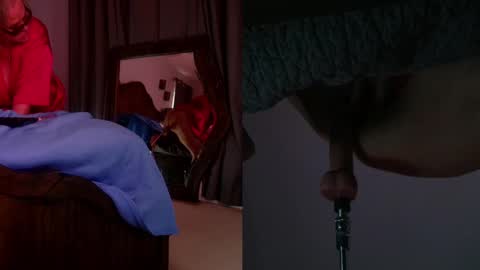 Snapshot of insatiablecpl333 chatting on 10-30-25, 04:19 InsatiableCpl333 online show from 10-30-25, 04:19