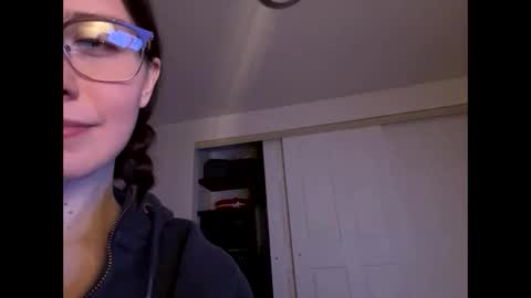 Snapshot of insideme42713 chatting on 03-16-26, 05:44 insideme42713 online show from 03-16-26, 05:44