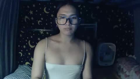 MAXINE online show from 11-17-25, 09:26