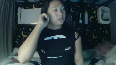 MAXINE online show from 04-12-26, 03:00