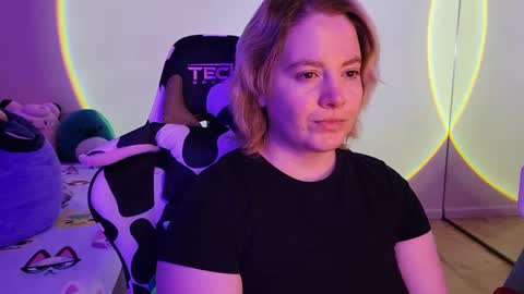 Faye online show from 02-24-25, 06:27