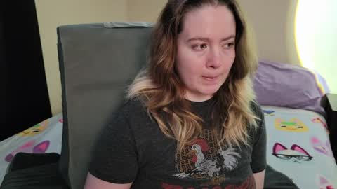 Faye online show from 04-08-26, 05:40