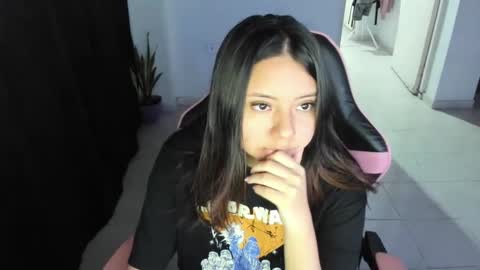 Snapshot of inthegreenway chatting on 12-10-24, 01:00 Iris 3 online show from 12-10-24, 01:00