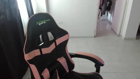 Snapshot of inthegreenway chatting on 12-16-24, 04:49 Iris 3 online show from 12-16-24, 04:49