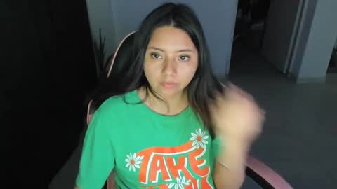 Snapshot of inthegreenway chatting on 12-20-24, 01:47 Iris 3 online show from 12-20-24, 01:47