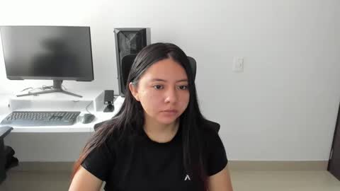 Snapshot of inthegreenway chatting on 09-18-25, 06:10 Iris 3 online show from 09-18-25, 06:10