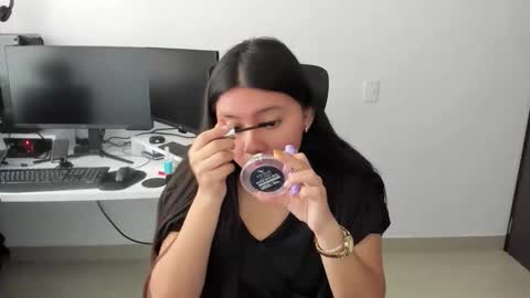 Snapshot of inthegreenway chatting on 11-08-25, 05:34 Iris 3 online show from 11-08-25, 05:34