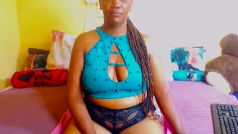 boniswa caroline online show from 11-23-25, 08:41