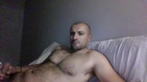 Snapshot of intolder35 chatting on 04-05-26, 11:40 intolder35 online show from 04-05-26, 11:40