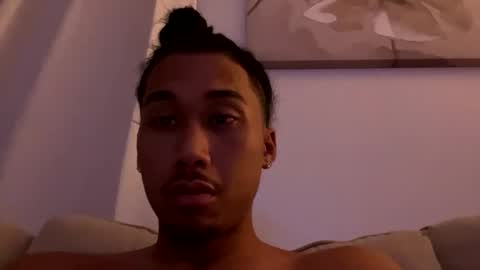 Raxton online show from 02-11-25, 11:32