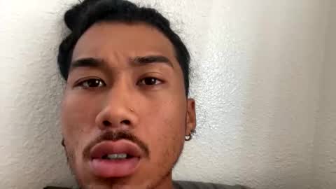 Raxton online show from 11-22-25, 10:09