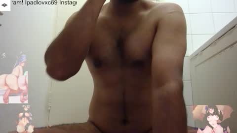 Snapshot of ipadlovxc69 chatting on 10-10-25, 09:52 ipadlovxc69 online show from 10-10-25, 09:52
