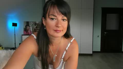 iracherrynow online show from 10-05-25, 11:08